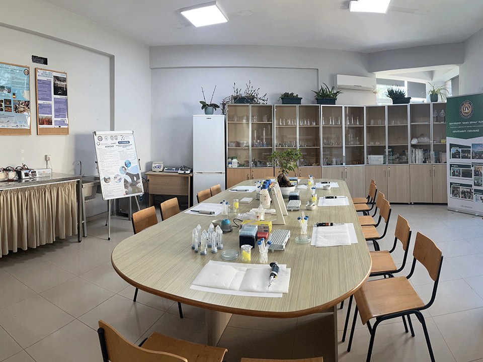 Laboratori i Mikrobiologjisë