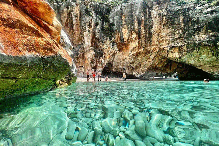 Gadishulli i Karaburunit - pamje 2